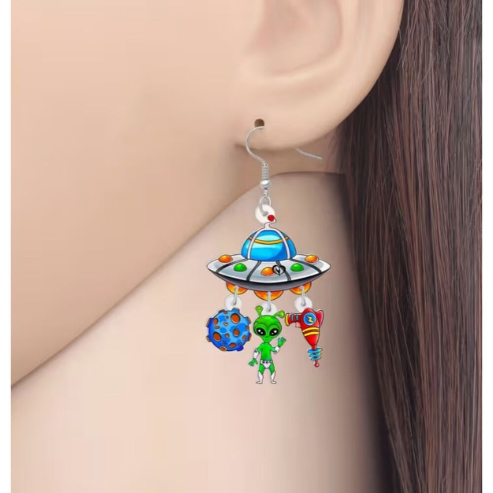 FUN Alien UFO Space Gun Planet Dangle Earrings - Picture 2 of 5